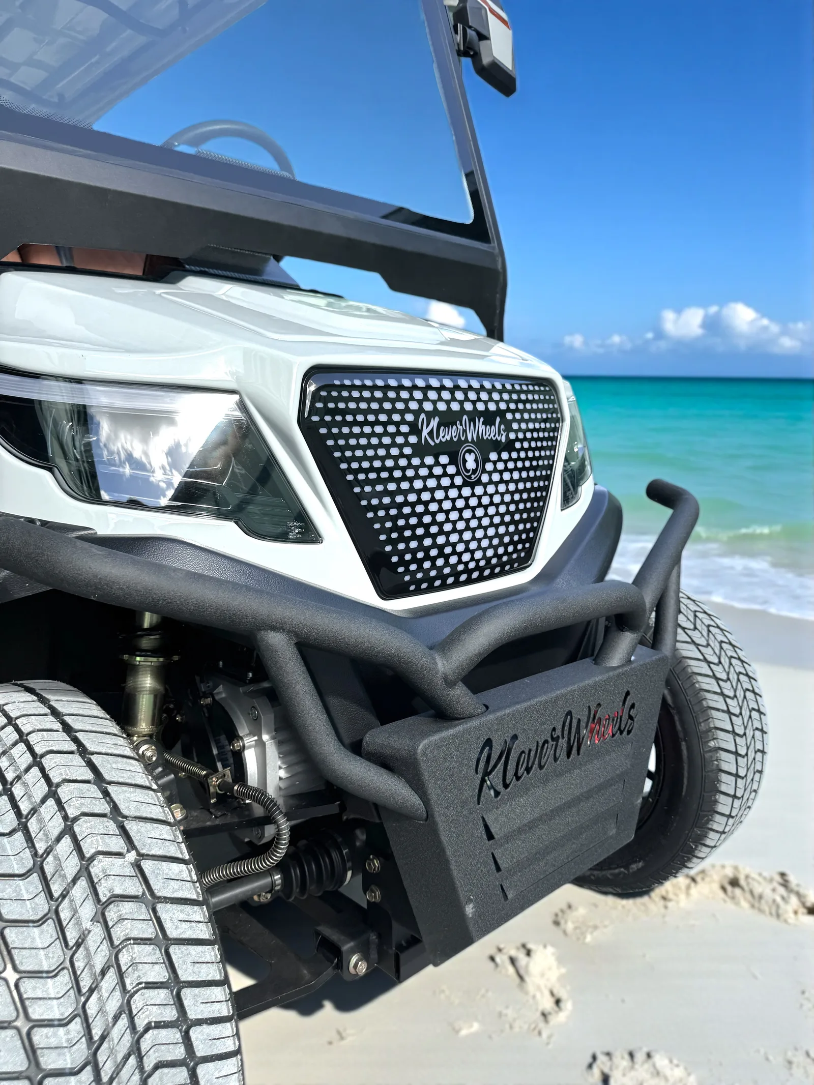 KleverDiamond-6L Solar — Ultra-Luxury AWD 6-Seat Electric Golf Cart with 360 W Solar Roof