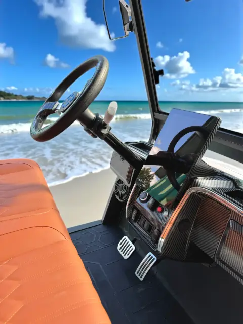 KleverDiamond-6L Solar - Ultra-Luxury Lifted 6-Seat Electric Golf Cart with 360 W Solar Roof thumbnail 15